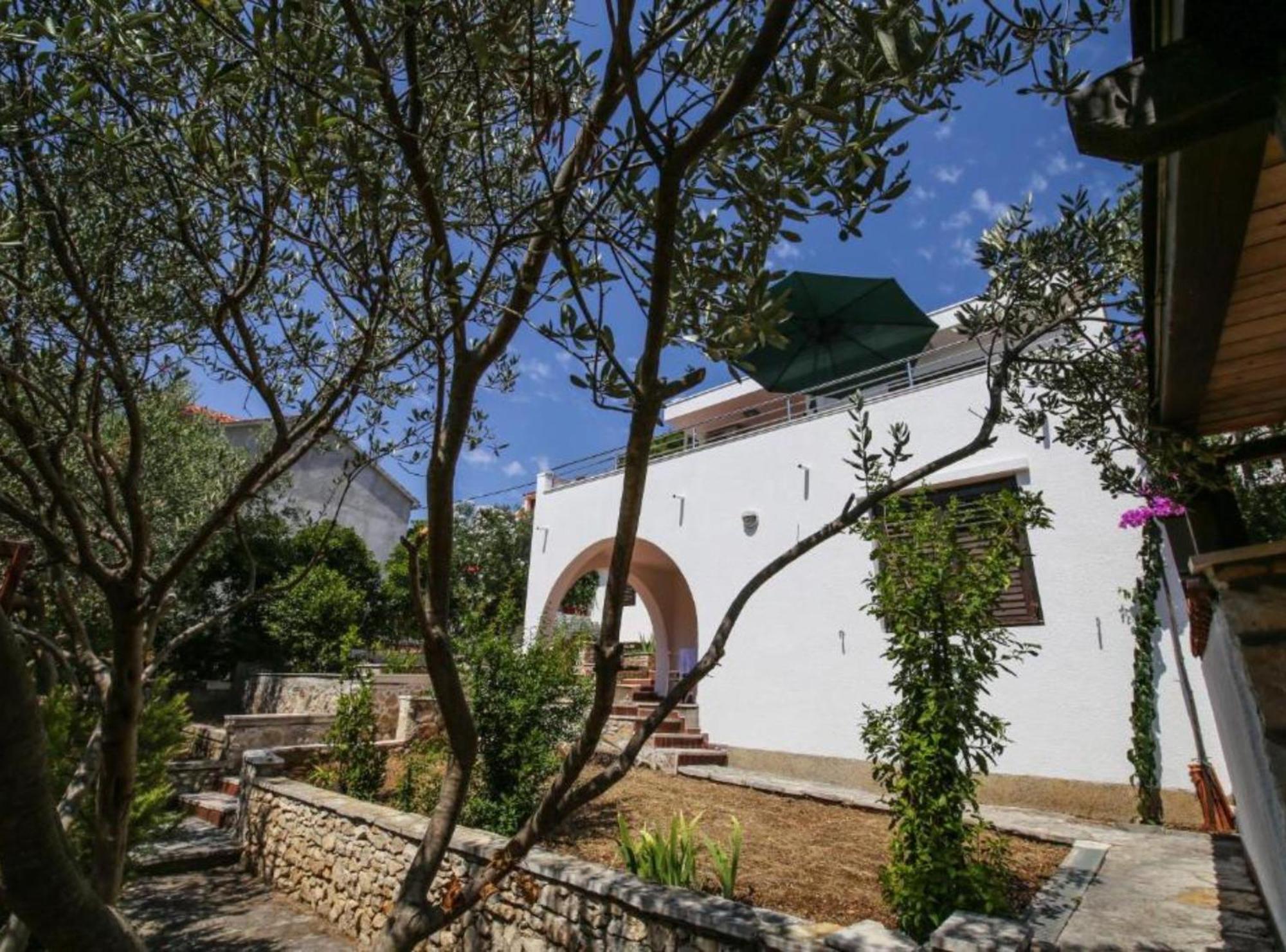 Apartment Darmy Trogir Exterior foto